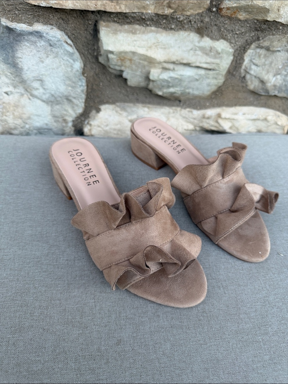 Journee Collection Taupe Ruffle sandals size 6 NEW